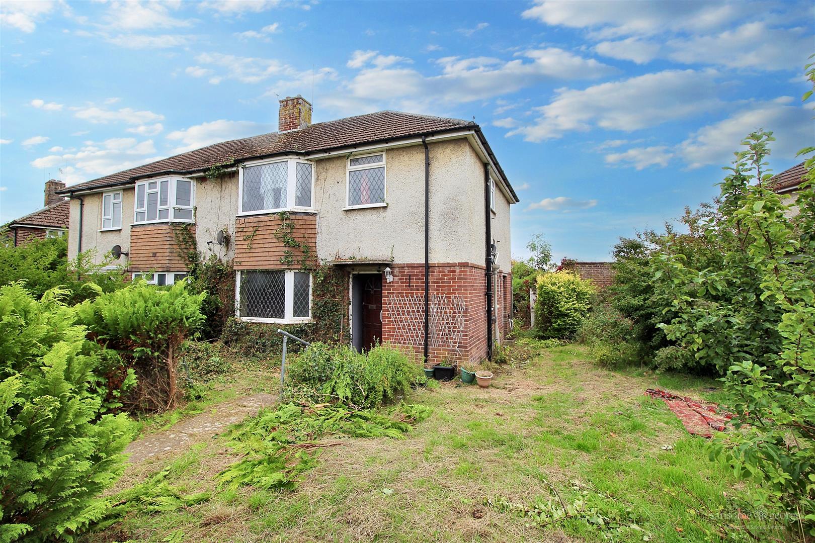 3 bed property in Beverley Road, Reading